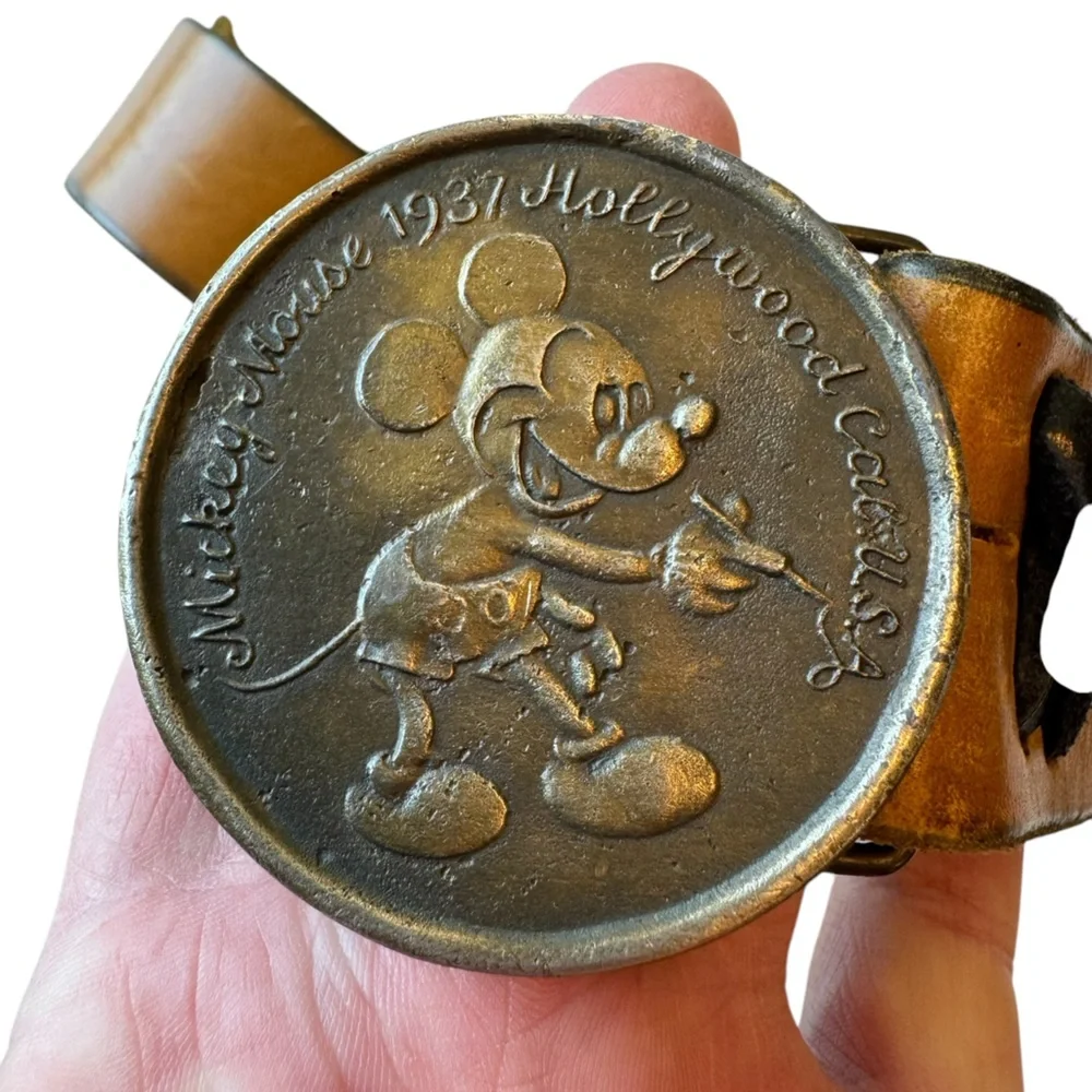 Vintage Mickey Mouse Disneyland Brass Tone Belt Buckle & Belt RARE - Picture 3 of 12